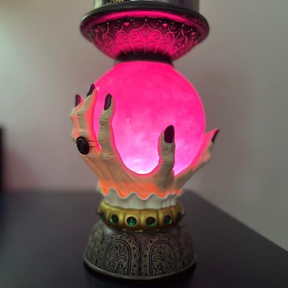 B&BW Fortune Teller Candle Holder